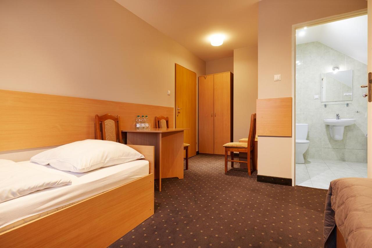 Hotel Wena Kielce Exterior photo